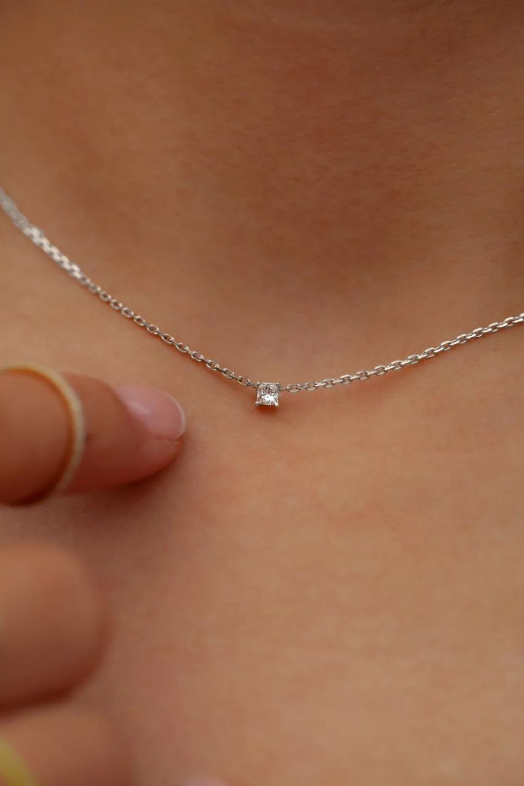 Shop Redline Princesse 18KWhiteGold